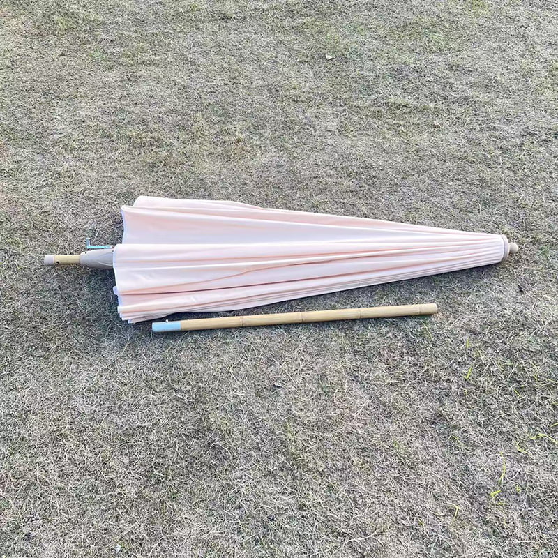 2,8 M käsin taivutettu maisemavarjo