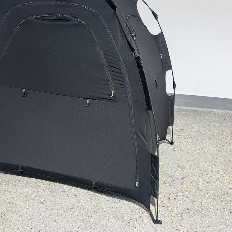 Autismiystävällinen Leica-teltta