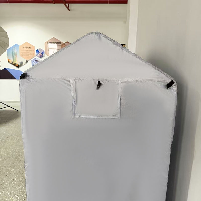 Sateen- ja auringonpitävä autokatos/säilytysteltta