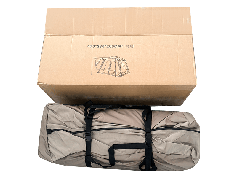 Kaksikerroksinen ulkoteltta, joka liitetään ajoneuvon takaosaan